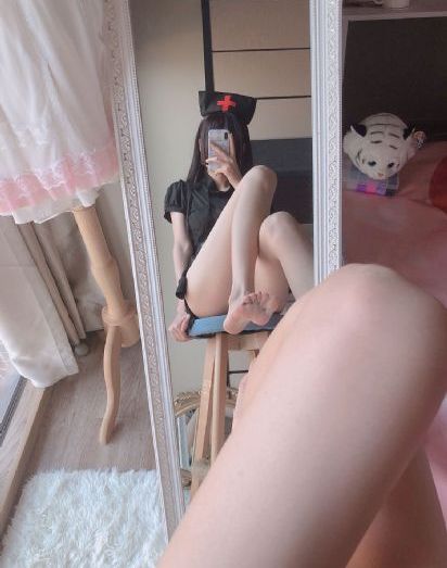 动漫美女下部隐私